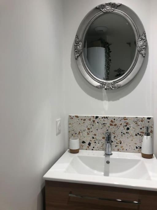 Apartment T2 - Tram Direct Strasbourg Centre En 11 Min - Parking Gratuit Schiltigheim